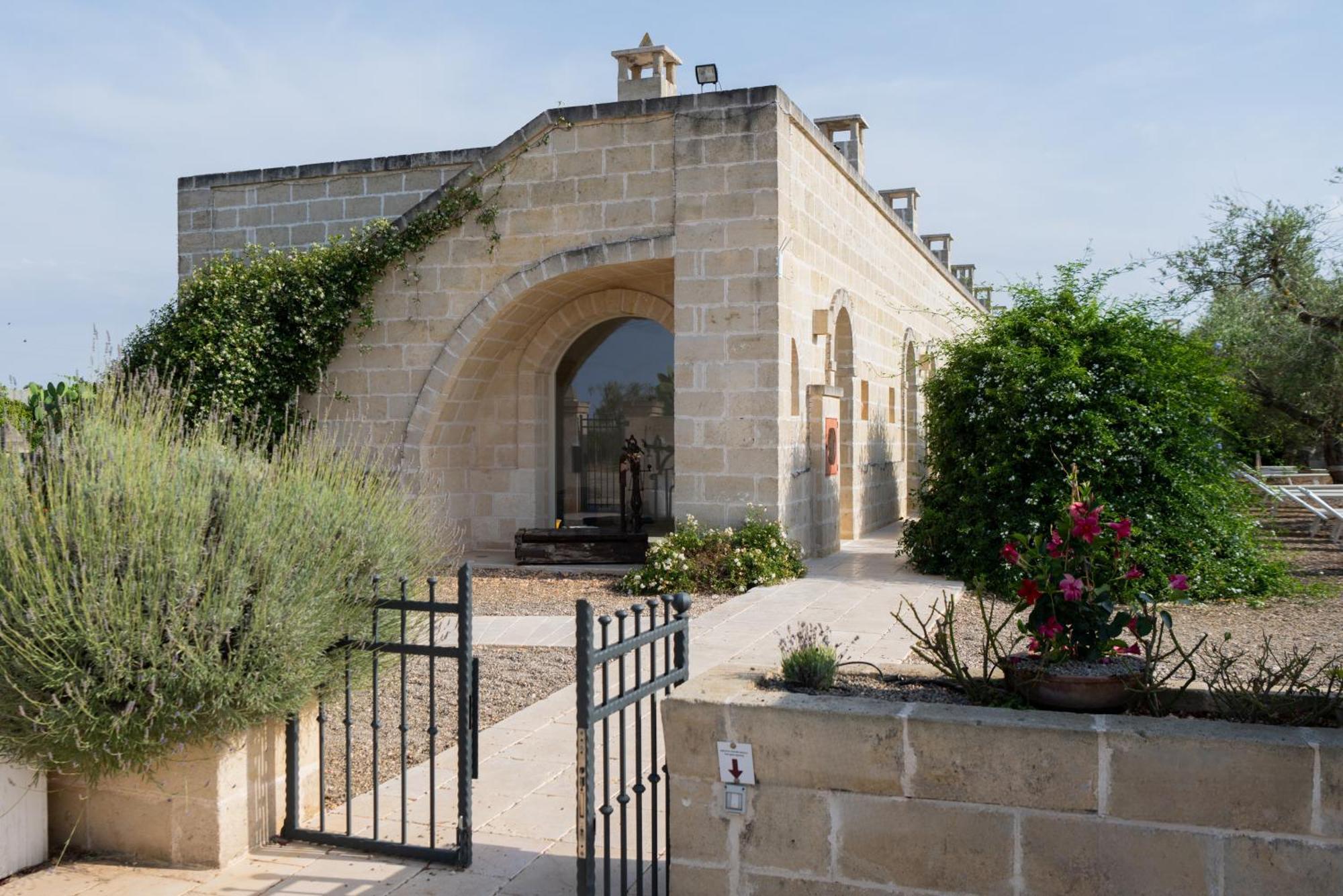 Masseria Agrituristica Lama San Giorgio รูติเญียโน ภายนอก รูปภาพ