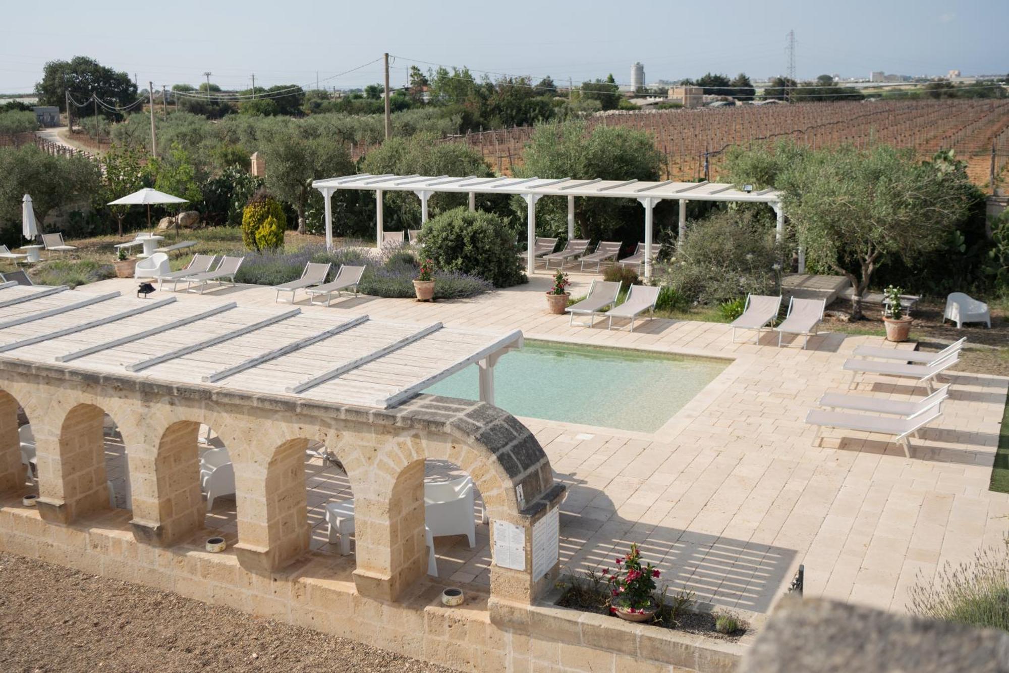 Masseria Agrituristica Lama San Giorgio รูติเญียโน ภายนอก รูปภาพ